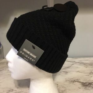 Primark Black Texture Beanie